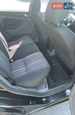 Универсал Ford Focus 2010 в 