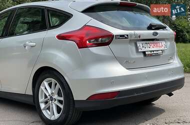 Хэтчбек Ford Focus 2015 в 
