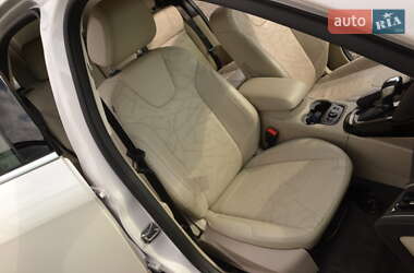 Хэтчбек Ford Focus 2013 в 