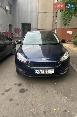 Седан Ford Focus 2016 в Києві