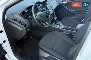 Хэтчбек Ford Focus 2017 в 