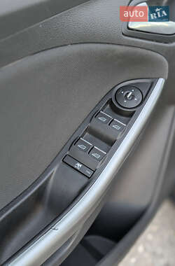 Универсал Ford Focus 2014 в 