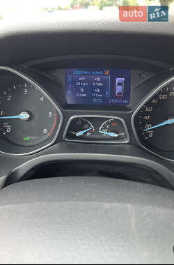 Универсал Ford Focus 2012 в 