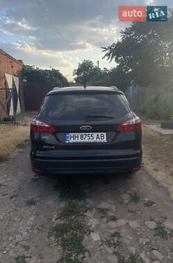 Универсал Ford Focus 2013 в 