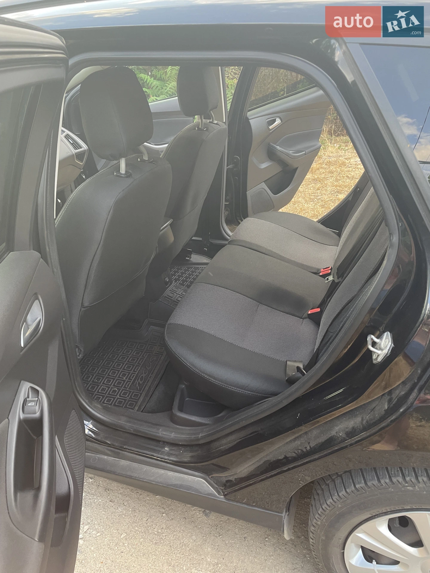 2013 Ford Focus - мініатюра 9