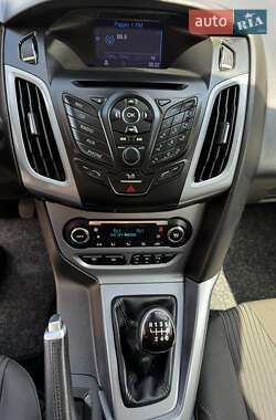 Универсал Ford Focus 2013 в 