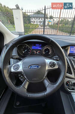 Универсал Ford Focus 2012 в 