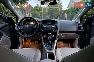 Седан Ford Focus 2018 в 
