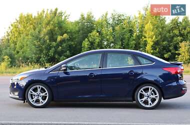 Седан Ford Focus 2016 в 