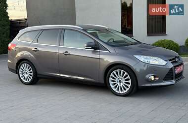 Универсал Ford Focus 2012 в 
