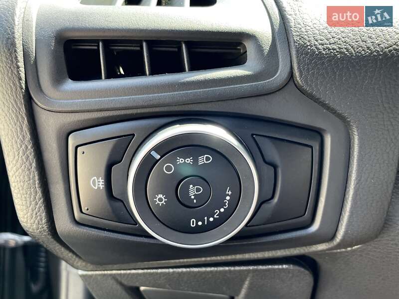 Хэтчбек Ford Focus 2017 в Львове