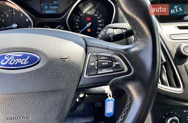 Хэтчбек Ford Focus 2017 в 