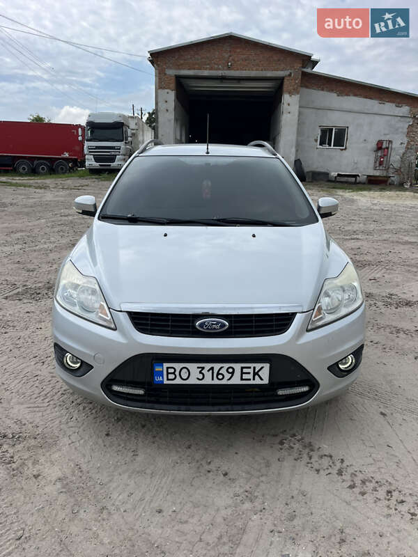 Универсал Ford Focus 2008 в Зборове