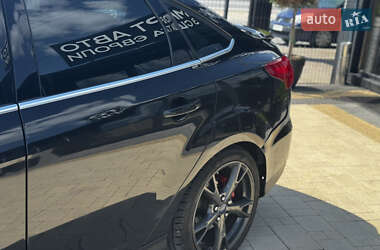 Седан Ford Focus 2015 в 