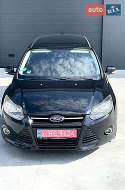 Универсал Ford Focus 2012 в 