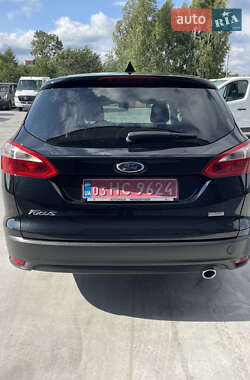 Универсал Ford Focus 2012 в 