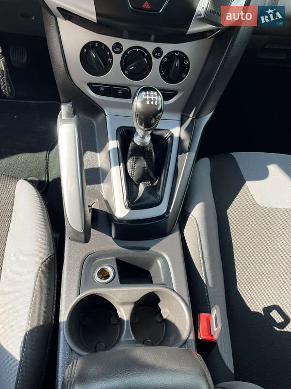 Универсал Ford Focus 2012 в Дубно