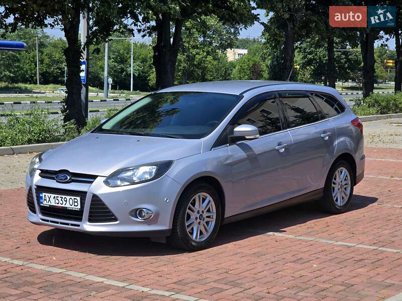 Универсал Ford Focus 2012 в 