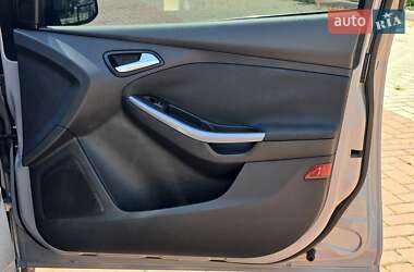 Универсал Ford Focus 2012 в 