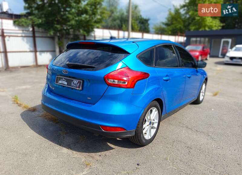 Хэтчбек Ford Focus 2016 в Киеве