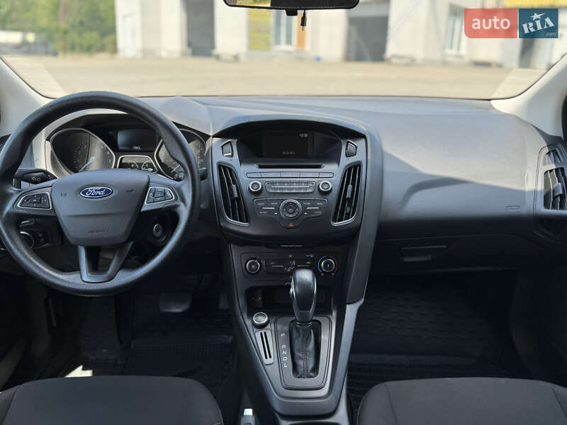 Седан Ford Focus 2015 в Запорожье