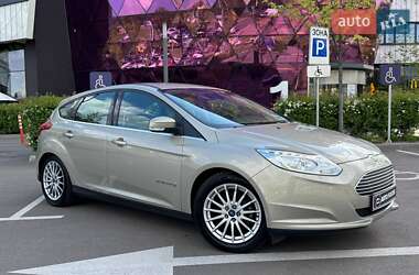 Хэтчбек Ford Focus 2017 в Киеве