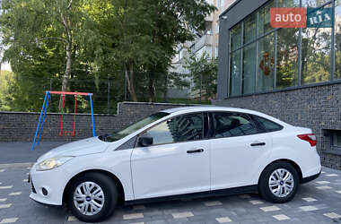 Седан Ford Focus 2014 в 