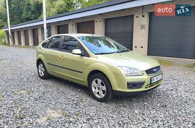 Хэтчбек Ford Focus 2006 в 