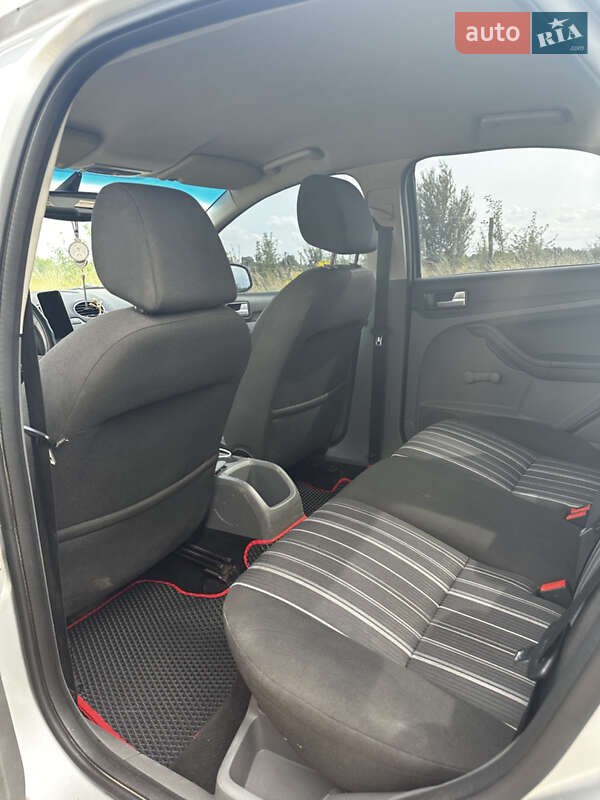 Седан Ford Focus 2008 в Виннице
