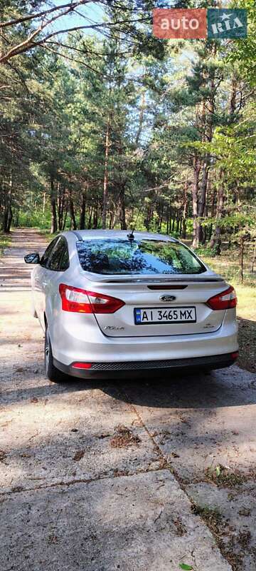 Седан Ford Focus 2013 в Бородянці