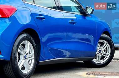 Хэтчбек Ford Focus 2020 в 