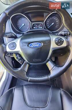 Универсал Ford Focus 2013 в 