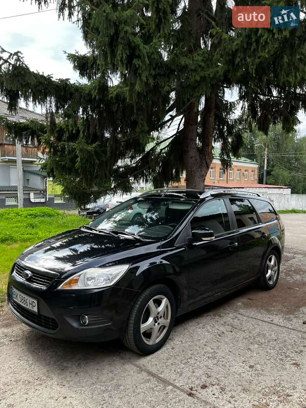 Ford Focus 2010