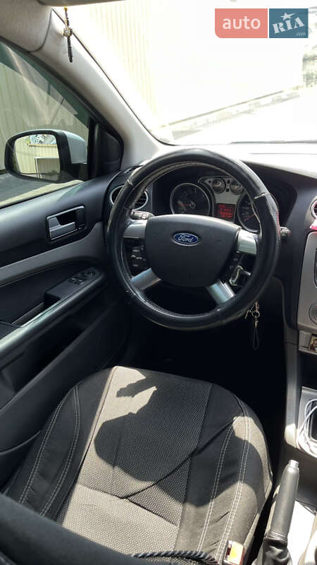 Хетчбек Ford Focus 2008 в Одесі