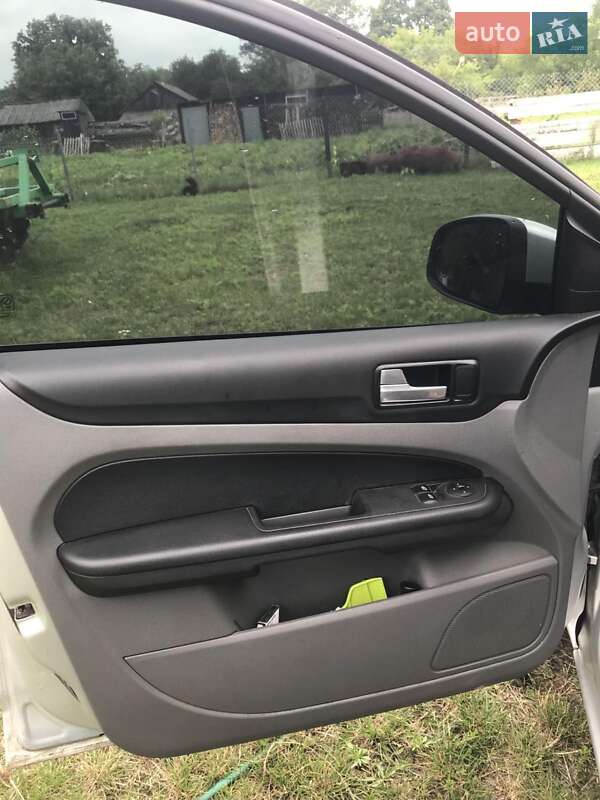 Універсал Ford Focus 2008 в Голобах фото 19 Універсал Ford Focus 2008 в Голобах