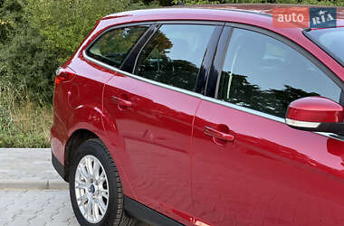 Универсал Ford Focus 2012 в 