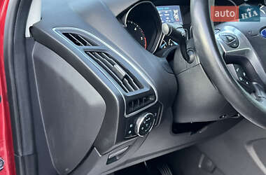 Универсал Ford Focus 2012 в 