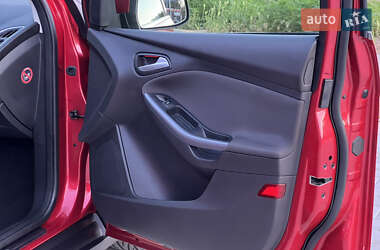 Универсал Ford Focus 2012 в 
