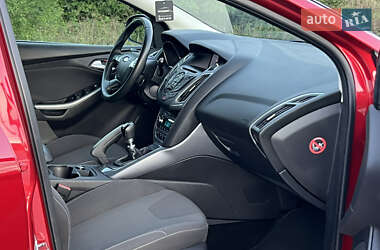 Универсал Ford Focus 2012 в 