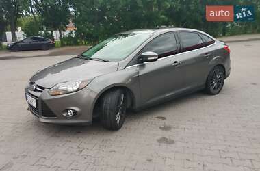 Седан Ford Focus 2013 в 
