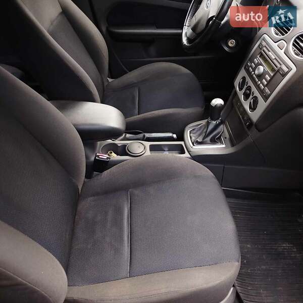 Универсал Ford Focus 2006 в Бродах