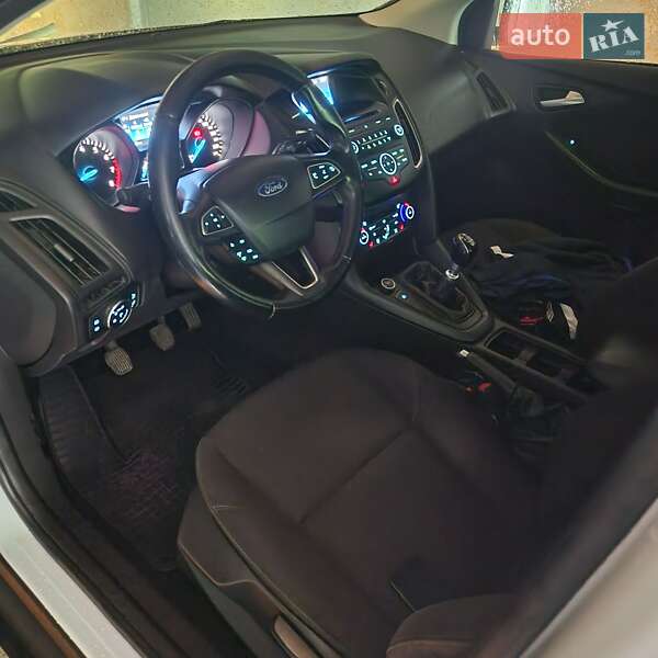 Универсал Ford Focus 2015 в Смеле