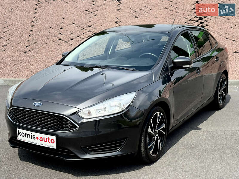 Седан Ford Focus 2015 в Виннице