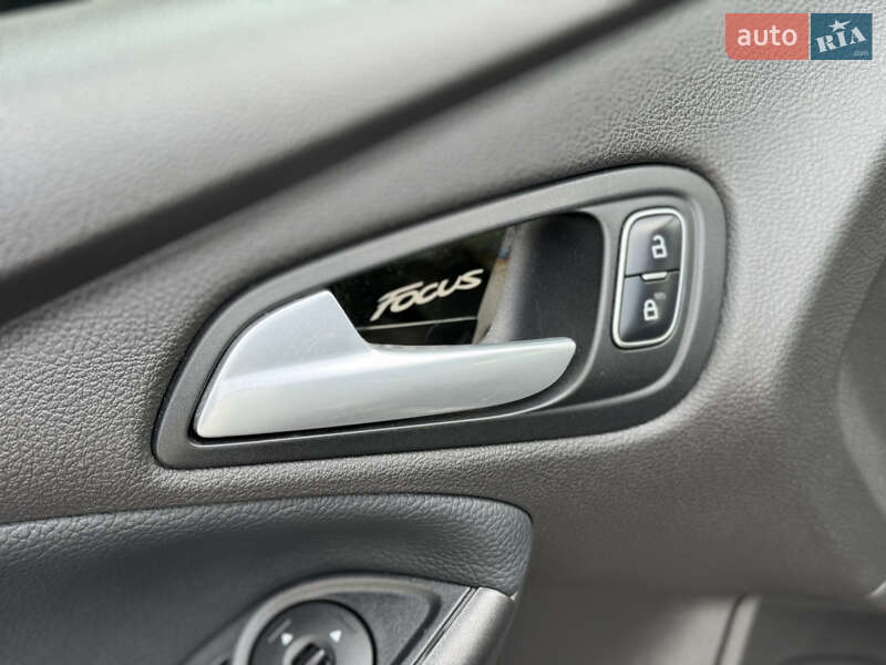 Седан Ford Focus 2015 в Виннице