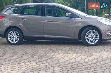 Универсал Ford Focus 2014 в 