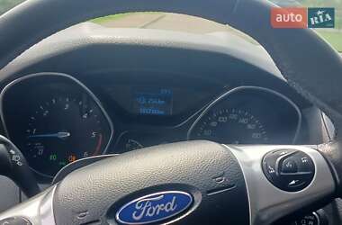 Универсал Ford Focus 2014 в 