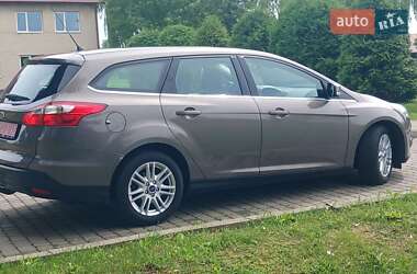 Универсал Ford Focus 2014 в 