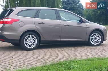 Универсал Ford Focus 2014 в 