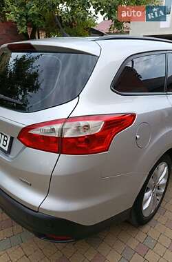 Универсал Ford Focus 2012 в 