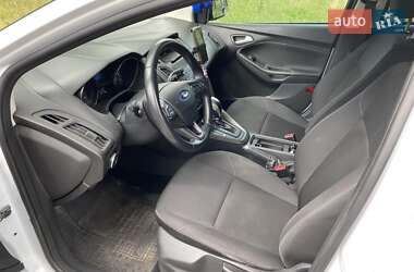 Хэтчбек Ford Focus 2018 в 